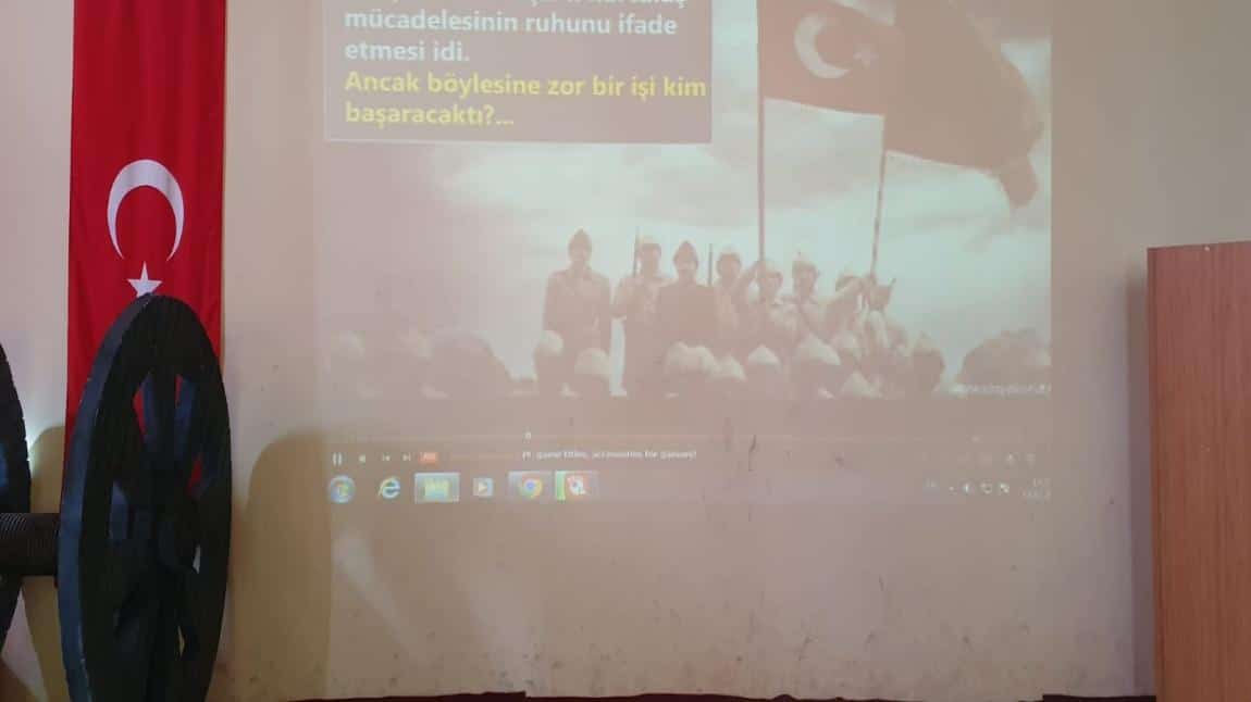 Okulumuzda 12 Mart İstiklal Marşı'nın Kabülü ve Mehmet Akif Ersoy'u Anma Günü Etkinlikleri Yapıldı